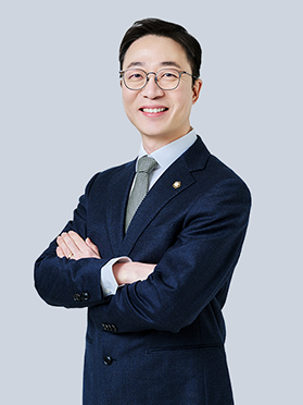 임성진 변호사